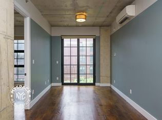 187 Kent Ave #802, Brooklyn, NY 11249