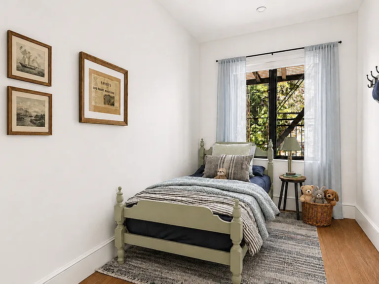 65 4th Pl #TRIPLEX — Photo 15