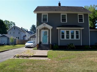 389 Avondale Rd, Rochester, NY 14622