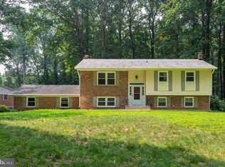 12413 Ramrod Ct, Fairfax, VA 22030