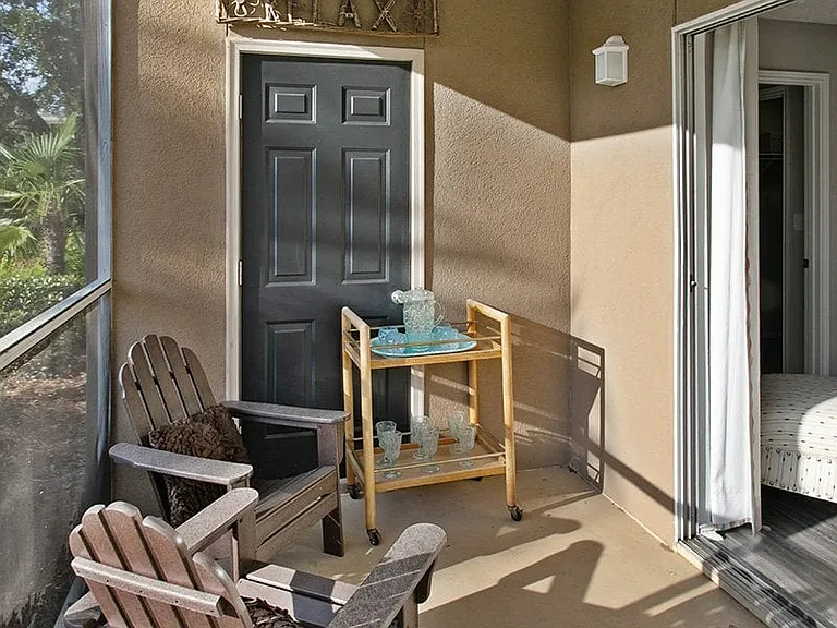 Crestview at Oakleigh Apartments — Photo 18
