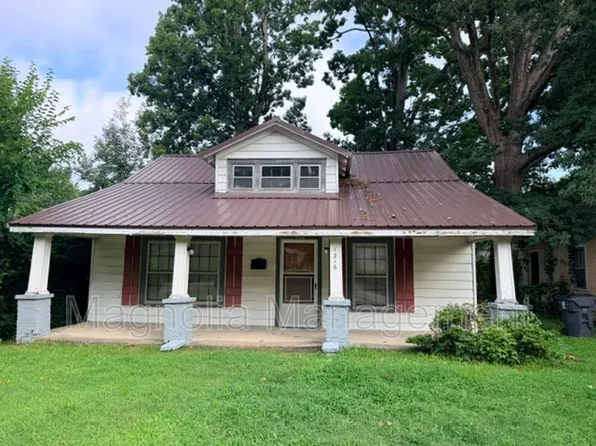 1316 S Chestnut St, Henderson, NC 27536