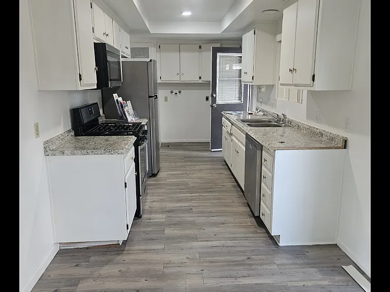 624 Ironwood St #624 — Photo 4