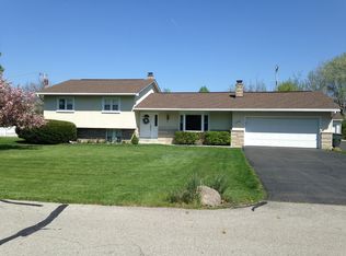 1696 Georgesville Pl, Columbus, OH 43228