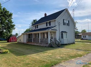 209 S Railroad St, Oak Harbor, OH
