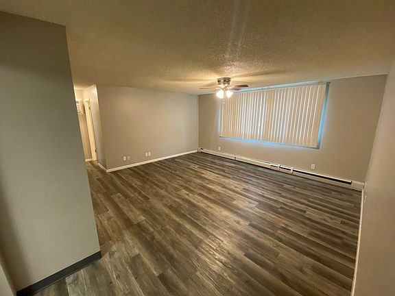 4th image of 731 S 12th St #1