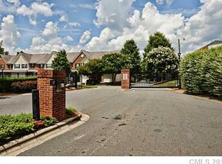 2121 Lennox Square Rd, Charlotte, NC 28210