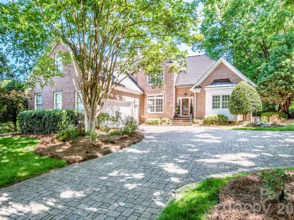 19568 Meta Rd, Cornelius, NC 28031