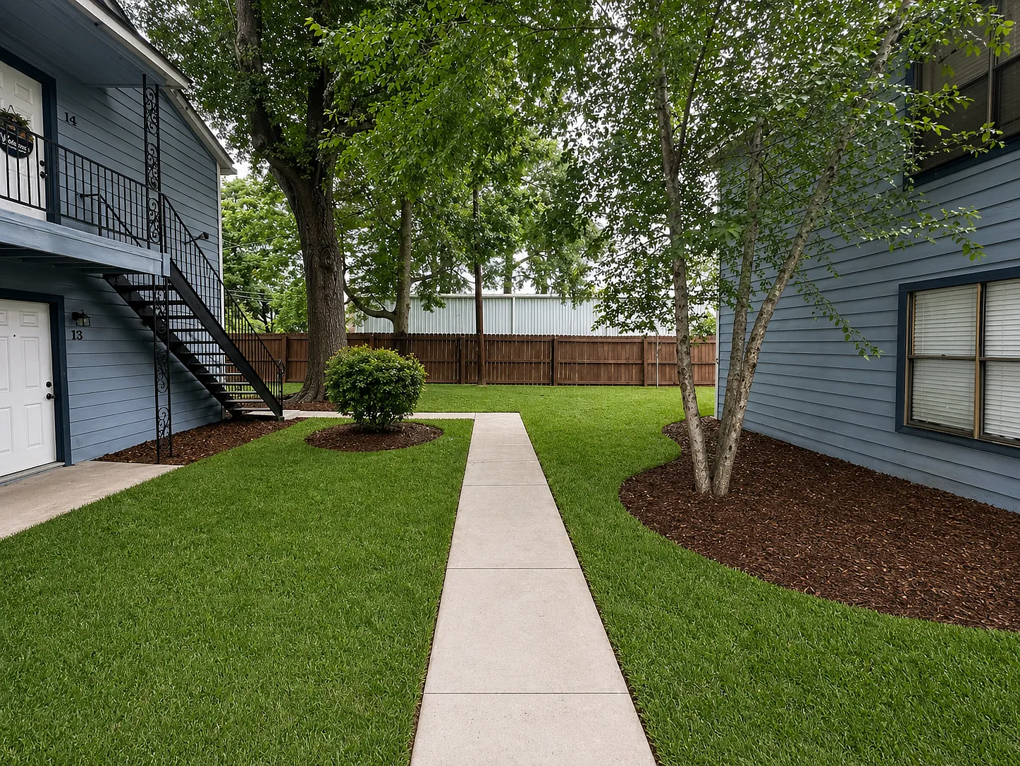 Woodcreek Townhomes — Photo 3