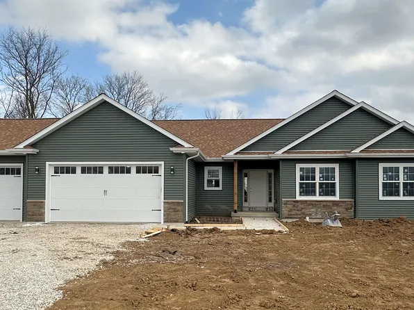 6363 S Westwood Ave, Rochelle, IL 61068