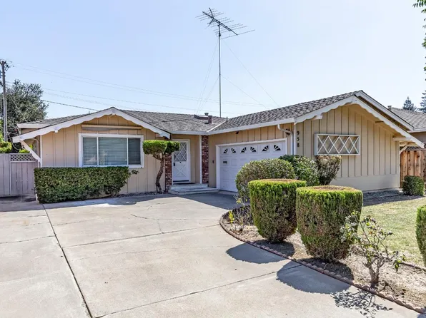958 Camellia Way, San Jose, CA 95117