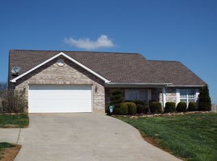 1729 Spencer Drive, Maryville, TN 37801