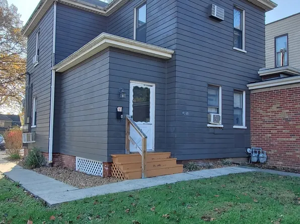 1020 E Main St APT B, Belleville, IL 62220