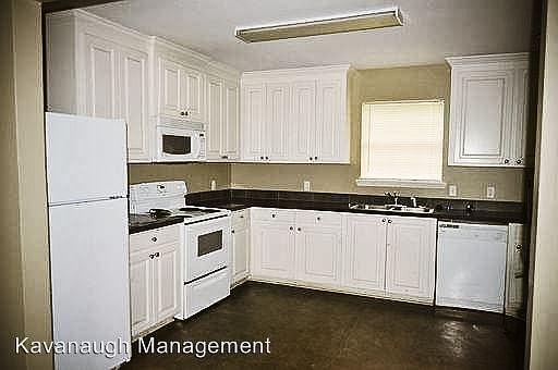 2nd image of 612 S George Ave APT 4