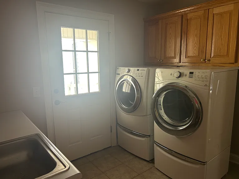 354 Hidden Meadows Rd — Photo 4