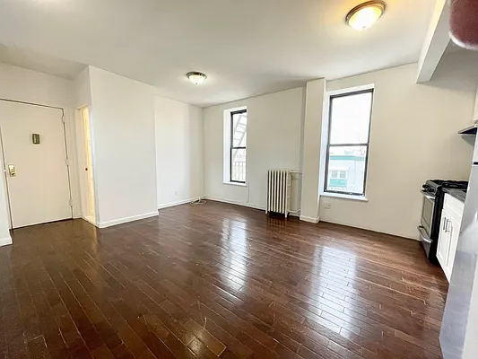 Rented by REAL New York | media 8