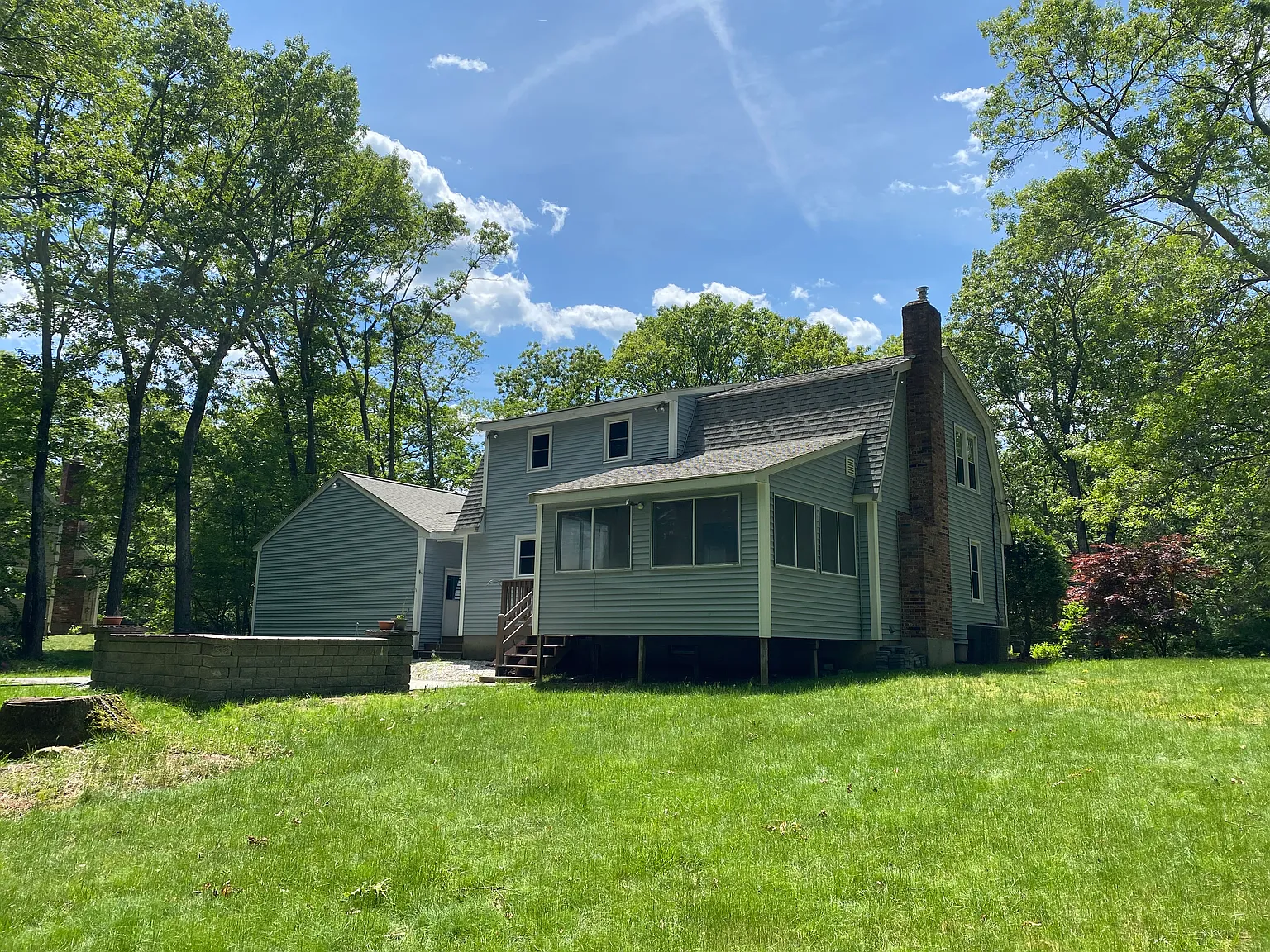 3 bed, 2700 sqft, $4,400 — Photo 4