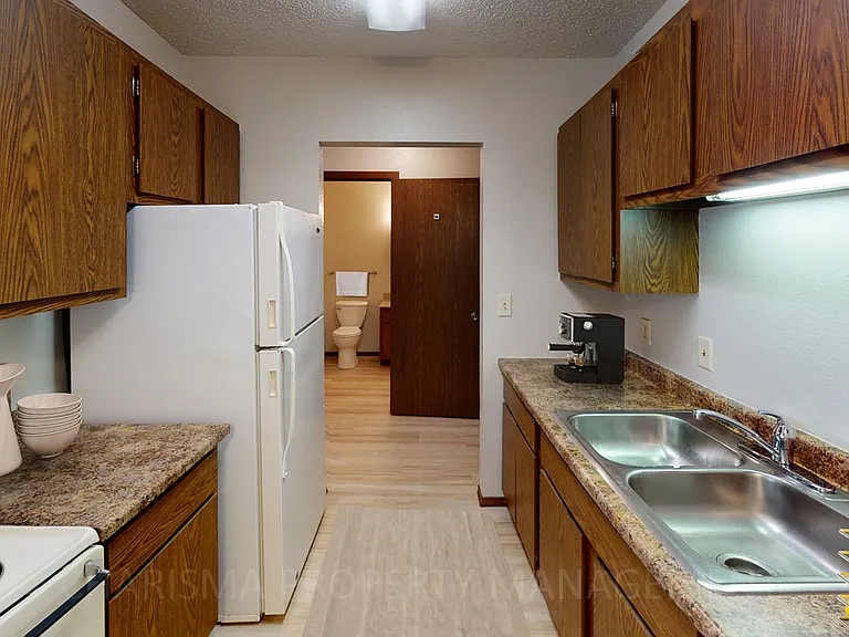 Olive Grove Apartments — Photo 6