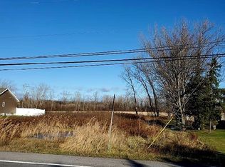 5815 Robinson Rd #27, Lockport, NY 14094