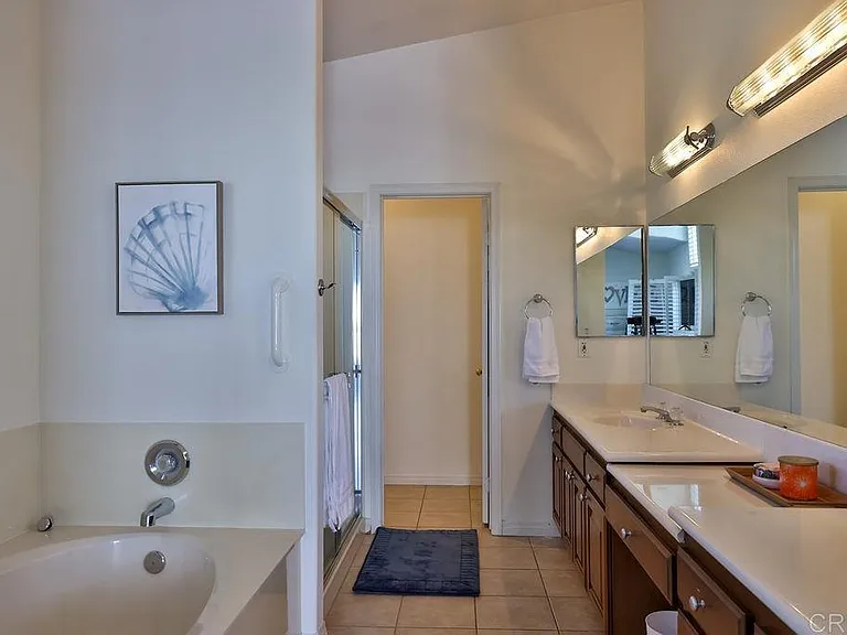 828 D Ave — Photo 7