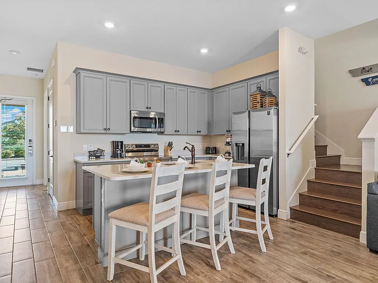 8121 Surf St — Photo 24