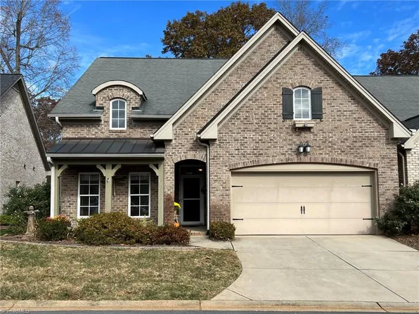 127 N Lake Louise Dr, Mocksville, NC 27028