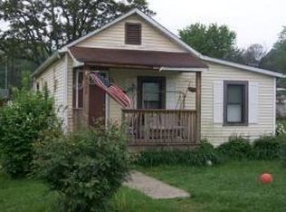 2106 Russell Ave SW, Roanoke, VA 24015