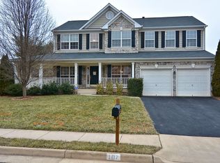 107 Max Ct SE, Leesburg, VA 20175