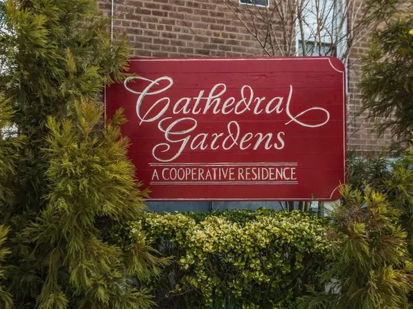 36 Cathedral Avenue #1E, Hempstead, NY 11550