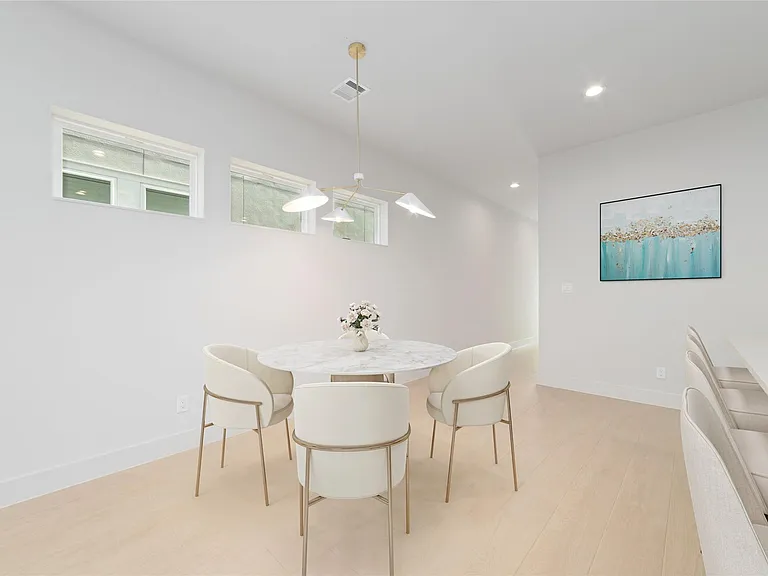 3007 Ventas Dr — Photo 5