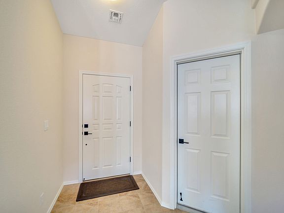3rd image of 3402 Palmtree Dr