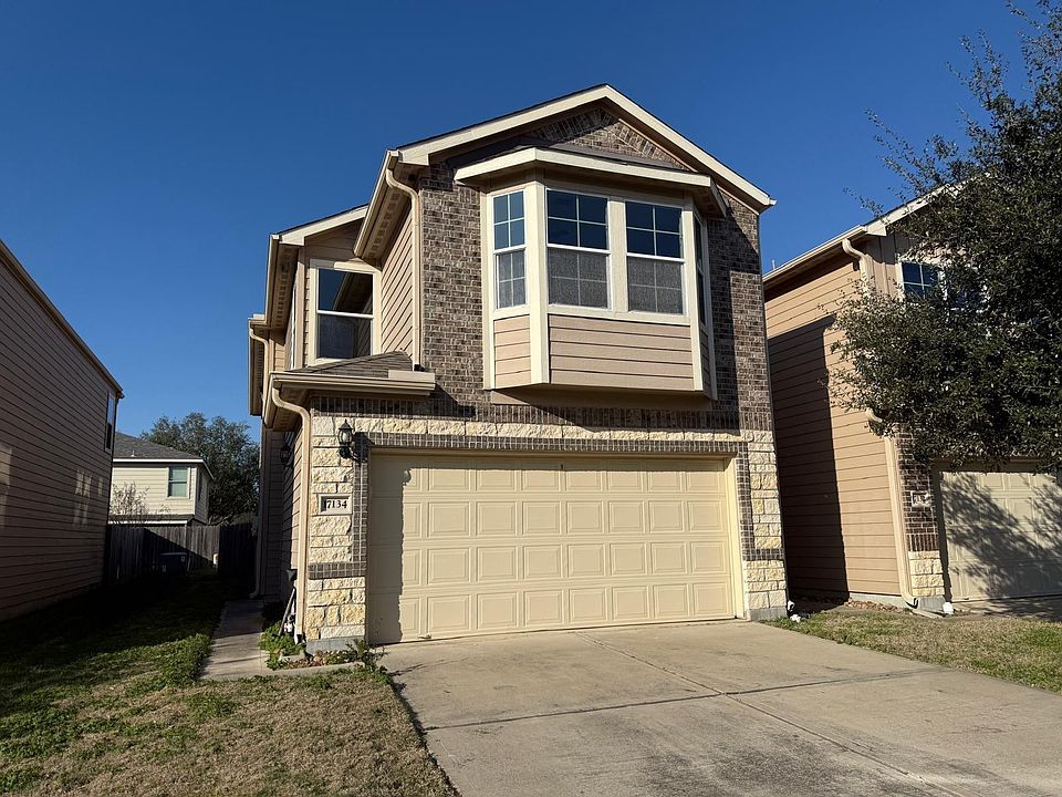 1st image of 17134 Wilthorne Gardens Ct