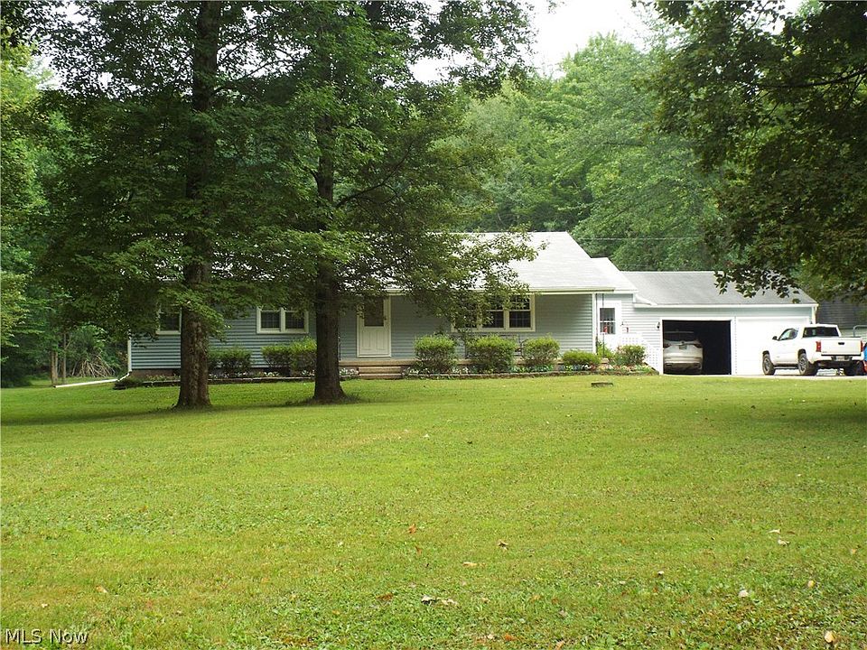 1st image of 3243 Hines Rd