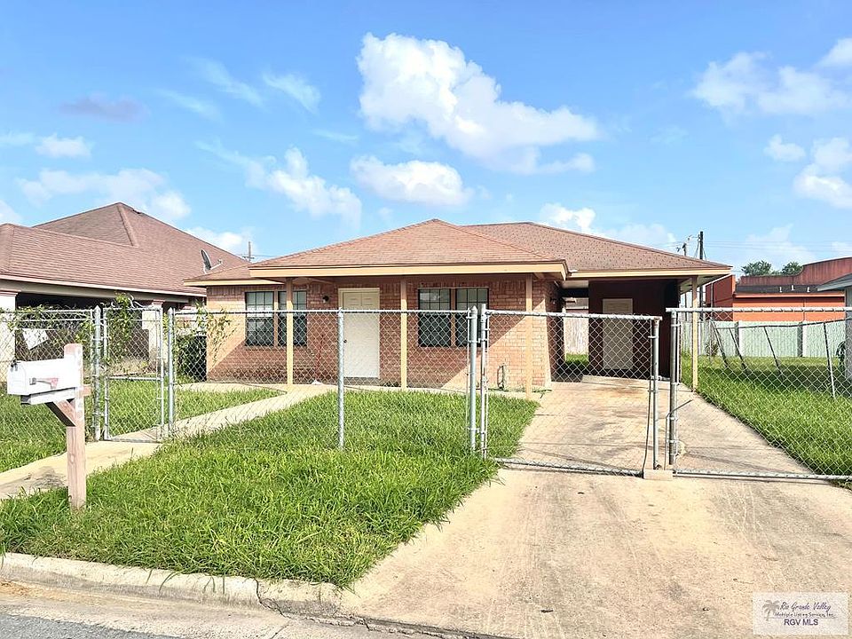 1st image of 815 Saint James Dr