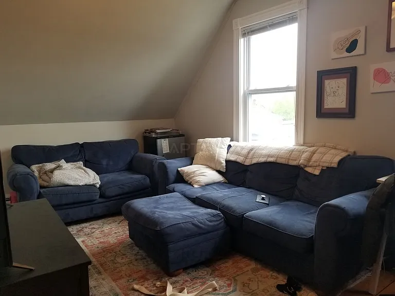 33 Billingham St #3 — Photo 4
