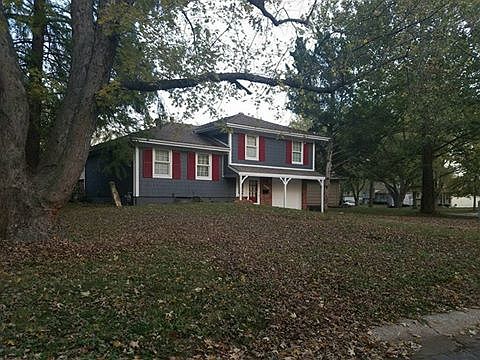 2nd image of 12015 Belmont Ave