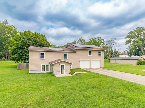 558 Market St, Bolivar, PA 15923