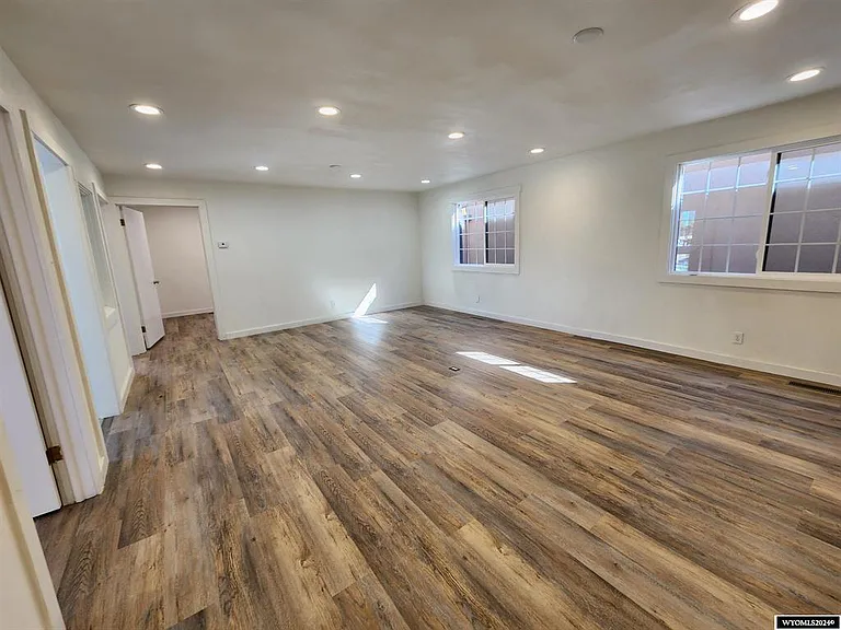 1445 S Poplar St #1 — Photo 9