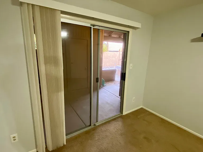 502 W Tonopah Dr #6 — Photo 25