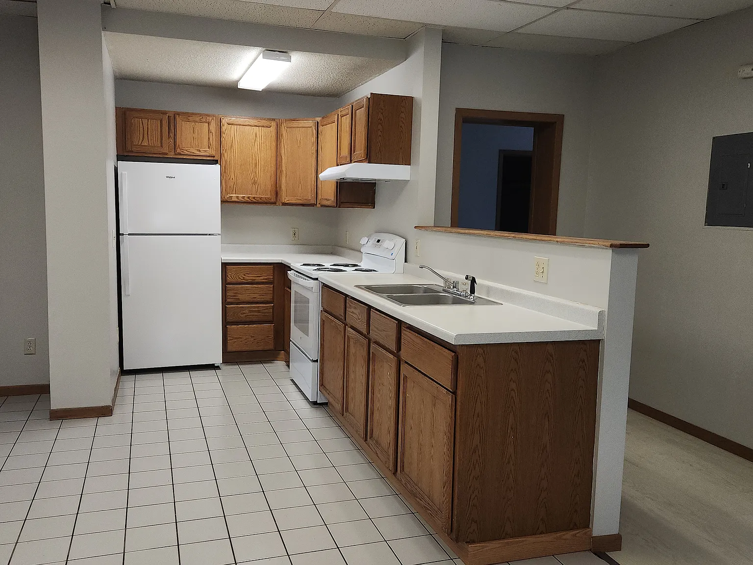 67 W Broadway St — Photo 3