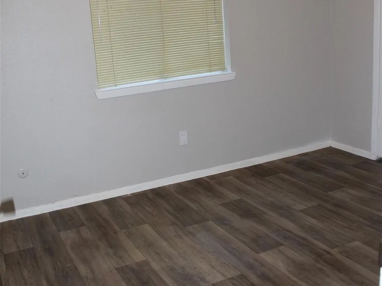 4406 Lost Lake Ln — Photo 25