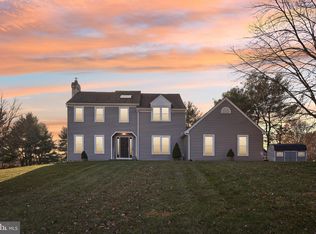 501 Pickering Cir, Chester Springs, PA 19425