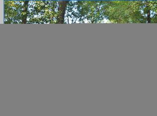 78 Honeysuckle Rd, Hamilton, GA 31811