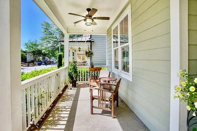 305A Old Buncombe Rd — Photo 2
