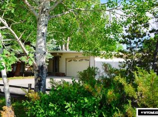 2224 W Bend Ave, Riverton, WY 82501