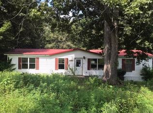 7371 Johnson Mill Rd, Hopkinsville, KY 42240