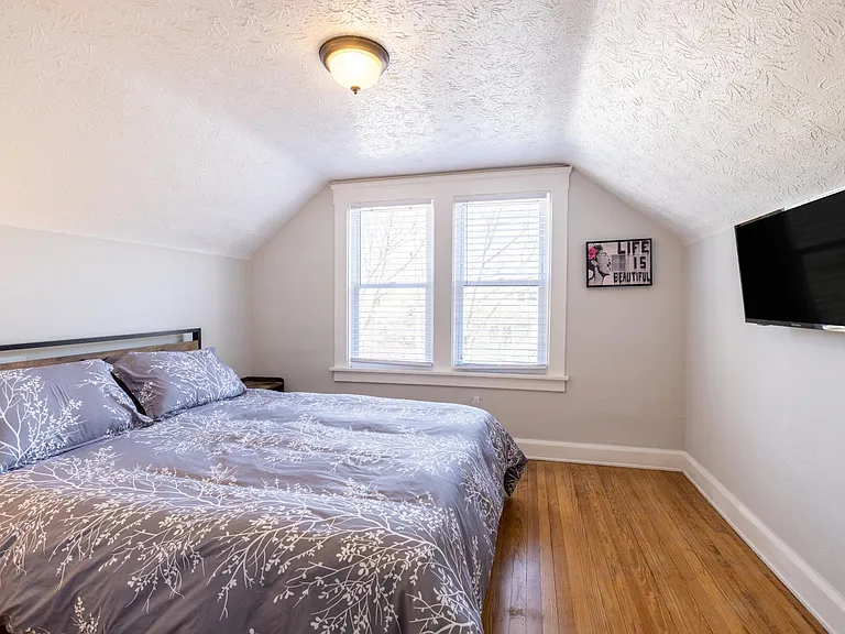 2257 Rexwood Rd #3 — Photo 7