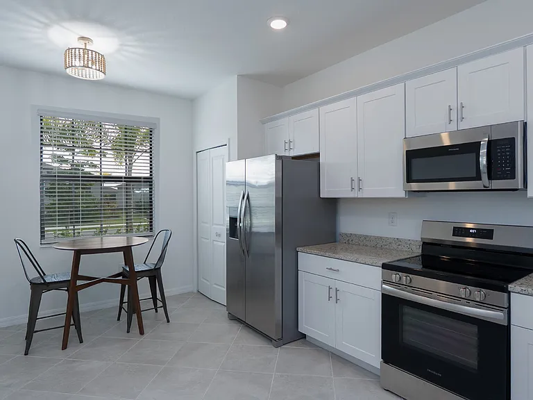1734 Saddlewood Cir — Photo 25