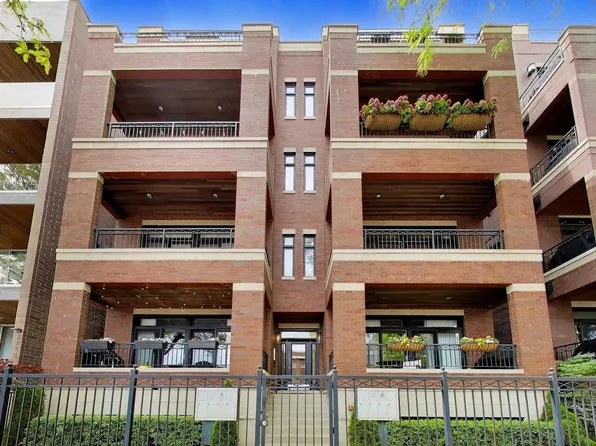 2912 N Sheffield Ave APT 3S, Chicago, IL 60657