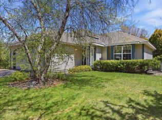 9480 71st St S, Cottage Grove, MN 55016